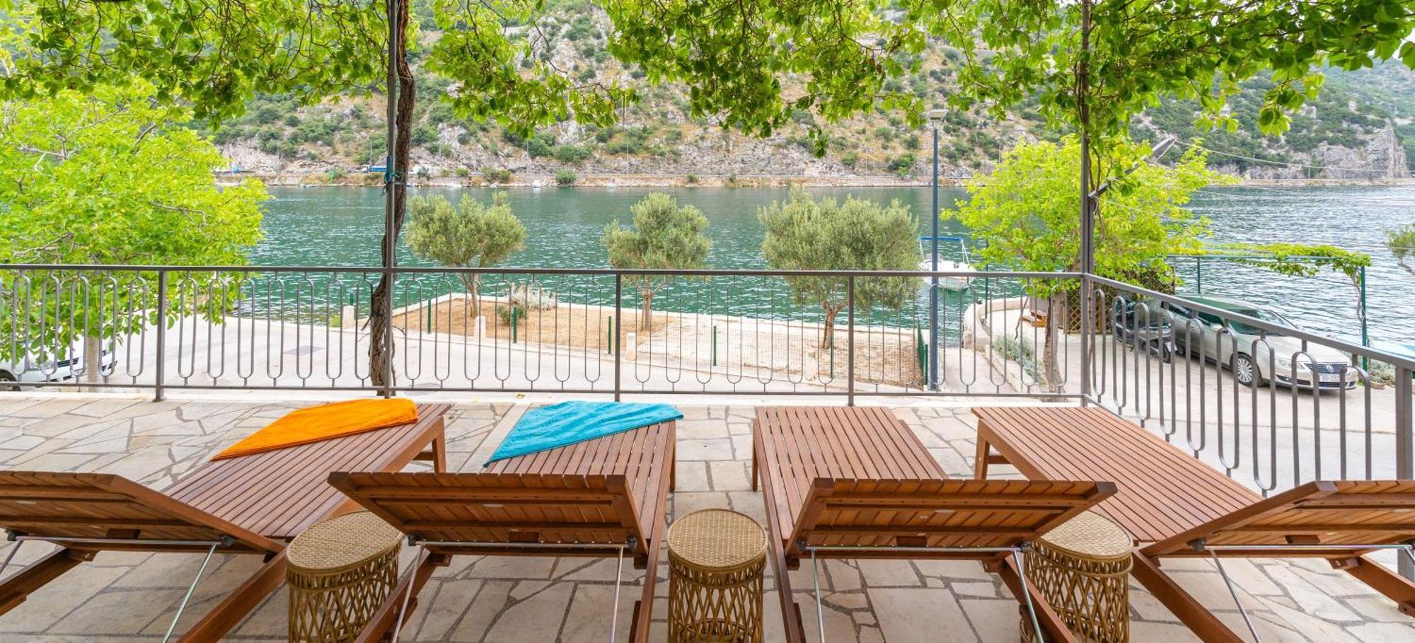 Villa Three Olives Mokosica Exterior photo