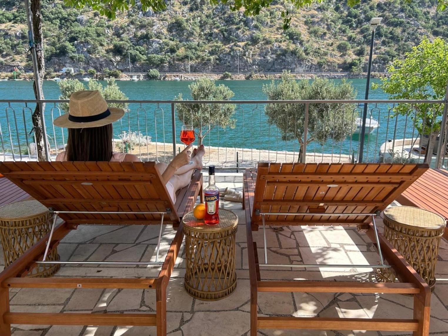 Villa Three Olives Mokosica Exterior photo